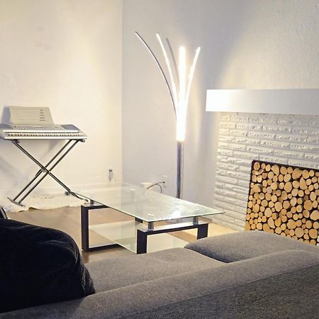 Charming Room With Attached Private Bath In The Heart Of Vancouver! Private Parking, Self Check-In & Just 4 Mins To Metrotown! Exterior foto