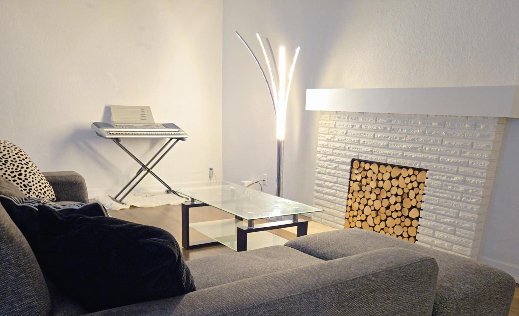 Charming Room With Attached Private Bath In The Heart Of Vancouver! Private Parking, Self Check-In & Just 4 Mins To Metrotown! Exterior foto